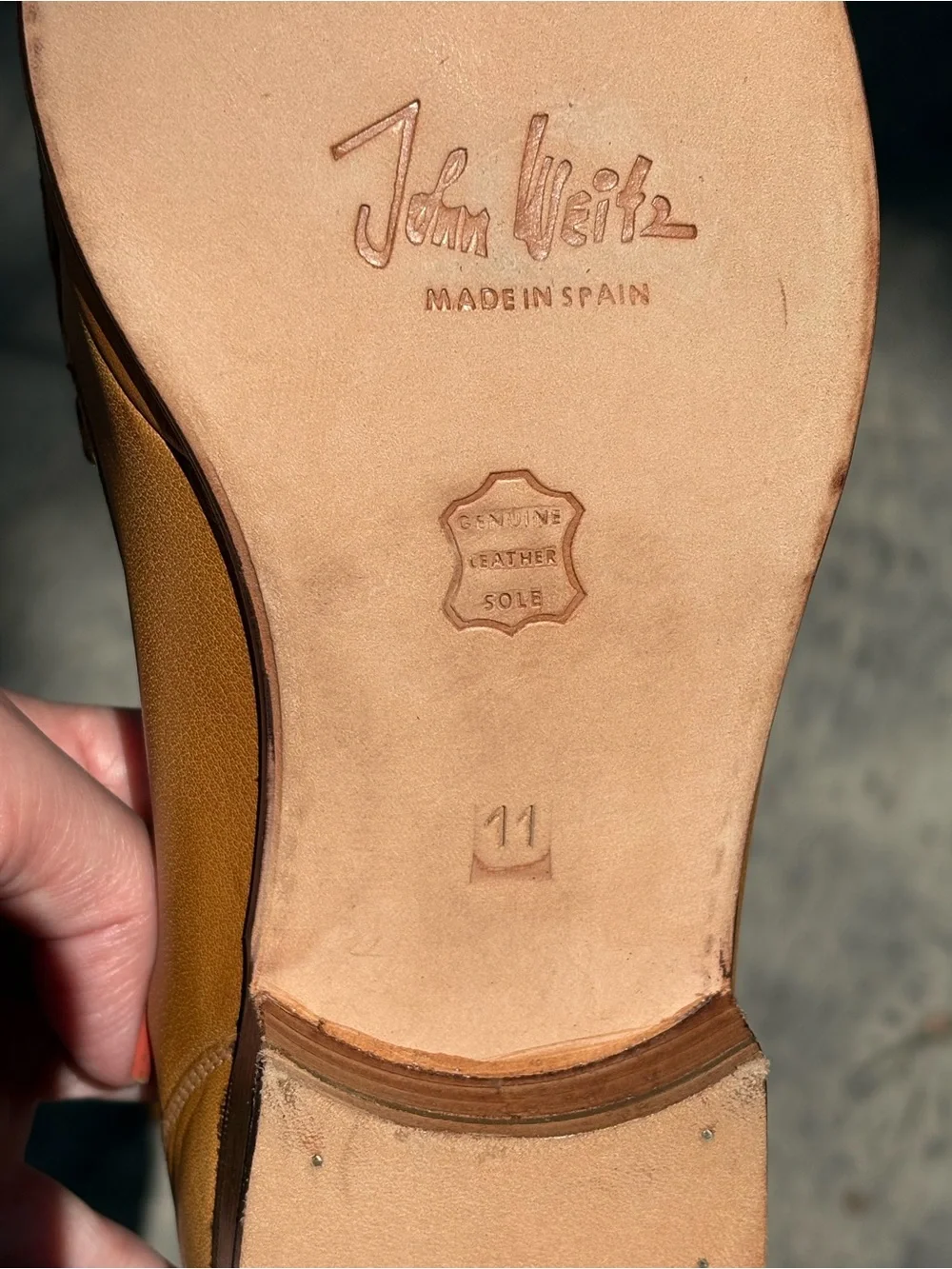 Men’s John Weitz Leather Loafer Sixe 11 Golden Tan